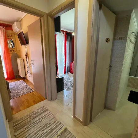 Rainbow Floor Δωμάτια σε οικογενειακή κατοικία Θεσσαλονίκη